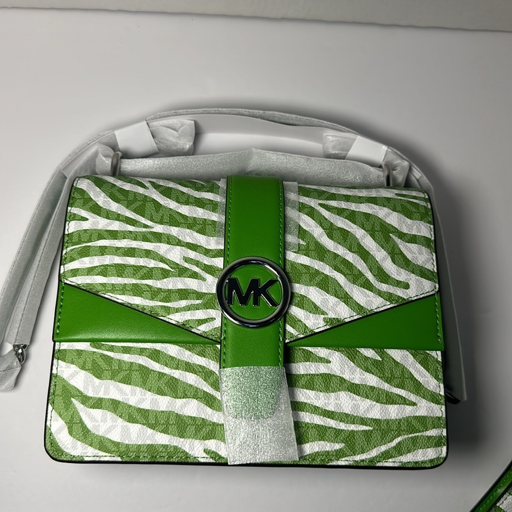 Michael Kors Greenwich Small Green Zebra Animal Print Crossbody Bag & Wallet Set - Picture 15 of 16